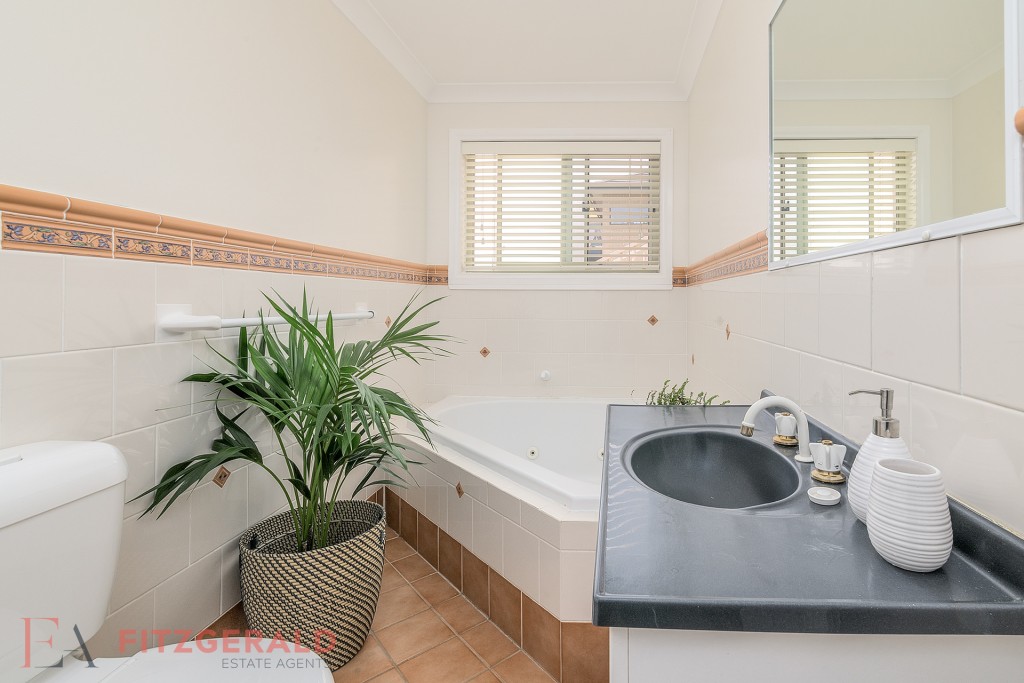 14 Tate Crescent, Orange NSW 2800 - photo 10