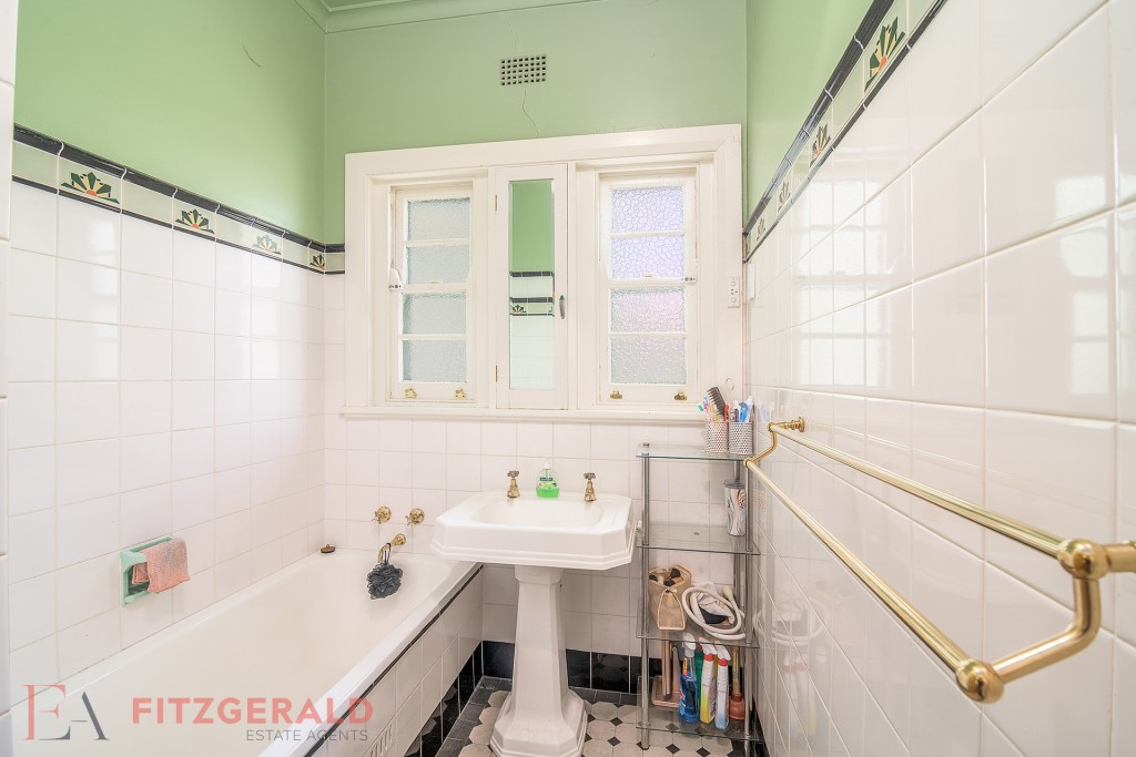 146 Sale Street, Orange NSW 2800 - photo 6