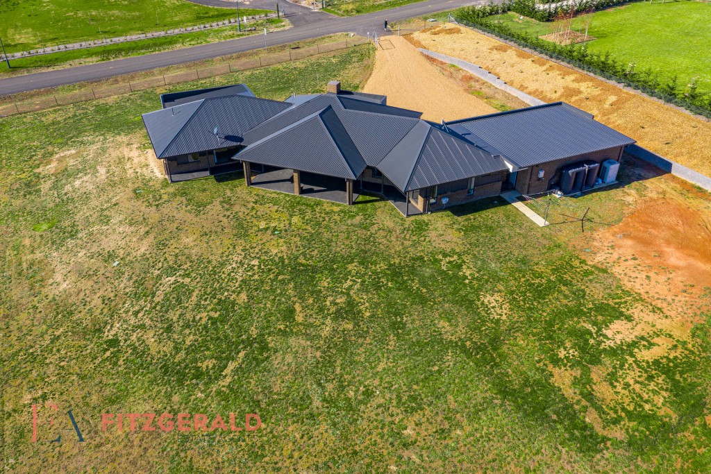 94 Dean Drive, Orange NSW 2800 - photo 20