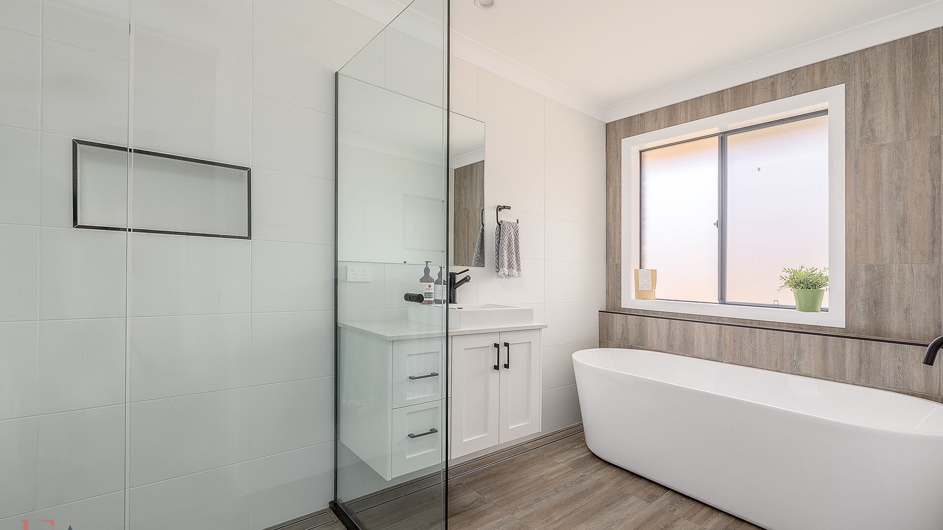 94 Dean Drive, Orange NSW 2800 - photo 9