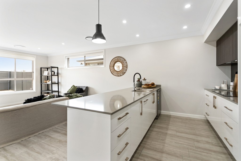 2/26 Telopea Way, Orange NSW 2800 - photo 13