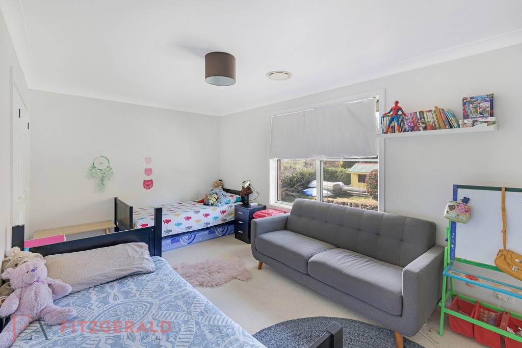 204 Ploughmans Lane, Orange NSW 2800 - photo 12