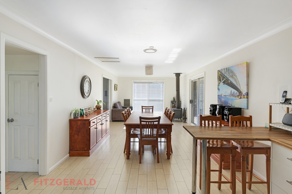 204 Ploughmans Lane, Orange NSW 2800 - photo 5