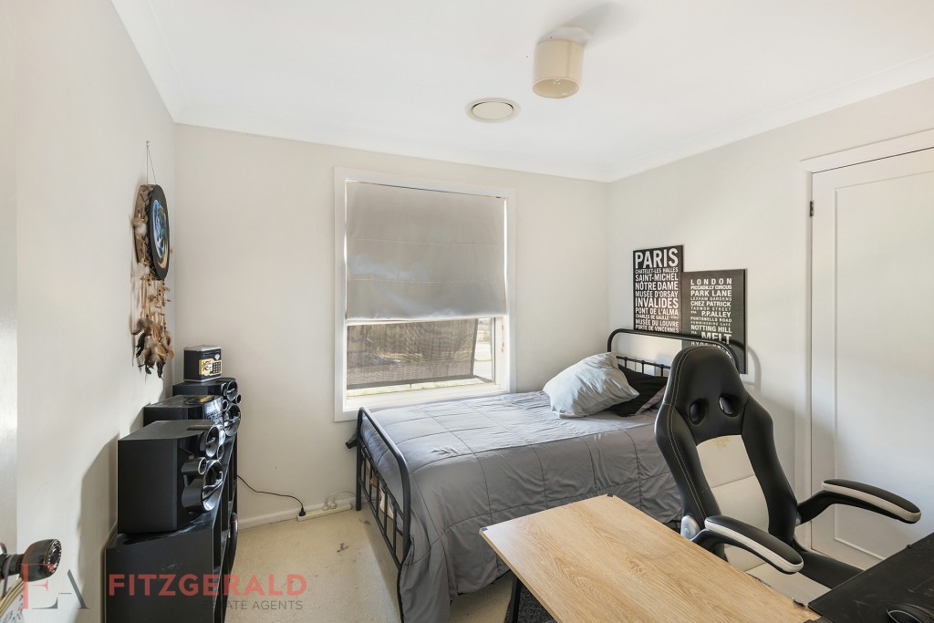 204 Ploughmans Lane, Orange NSW 2800 - photo 10