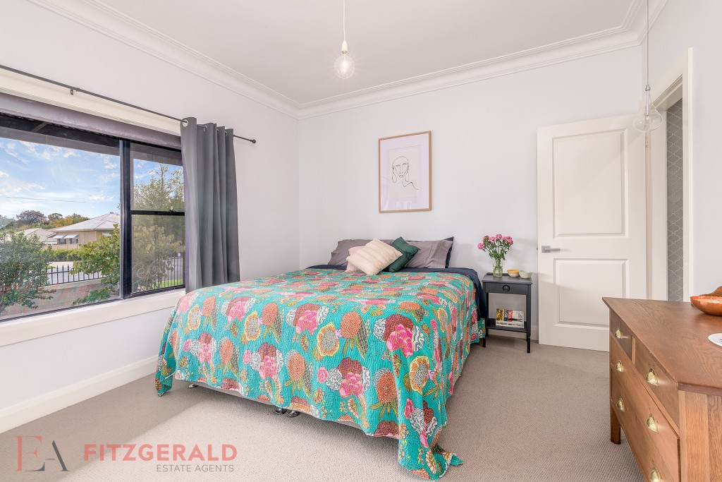 32 Dalton Street, Orange NSW 2800 - photo 6