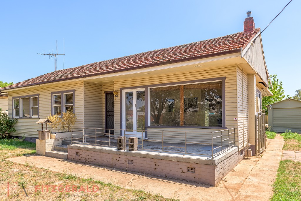 17 Churchill Avenue, Orange NSW 2800 - photo 2