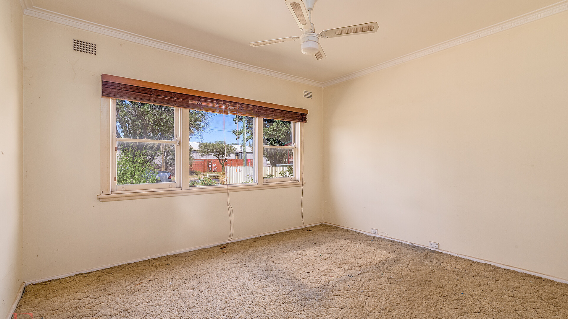 17 Churchill Avenue, Orange NSW 2800 - photo 3