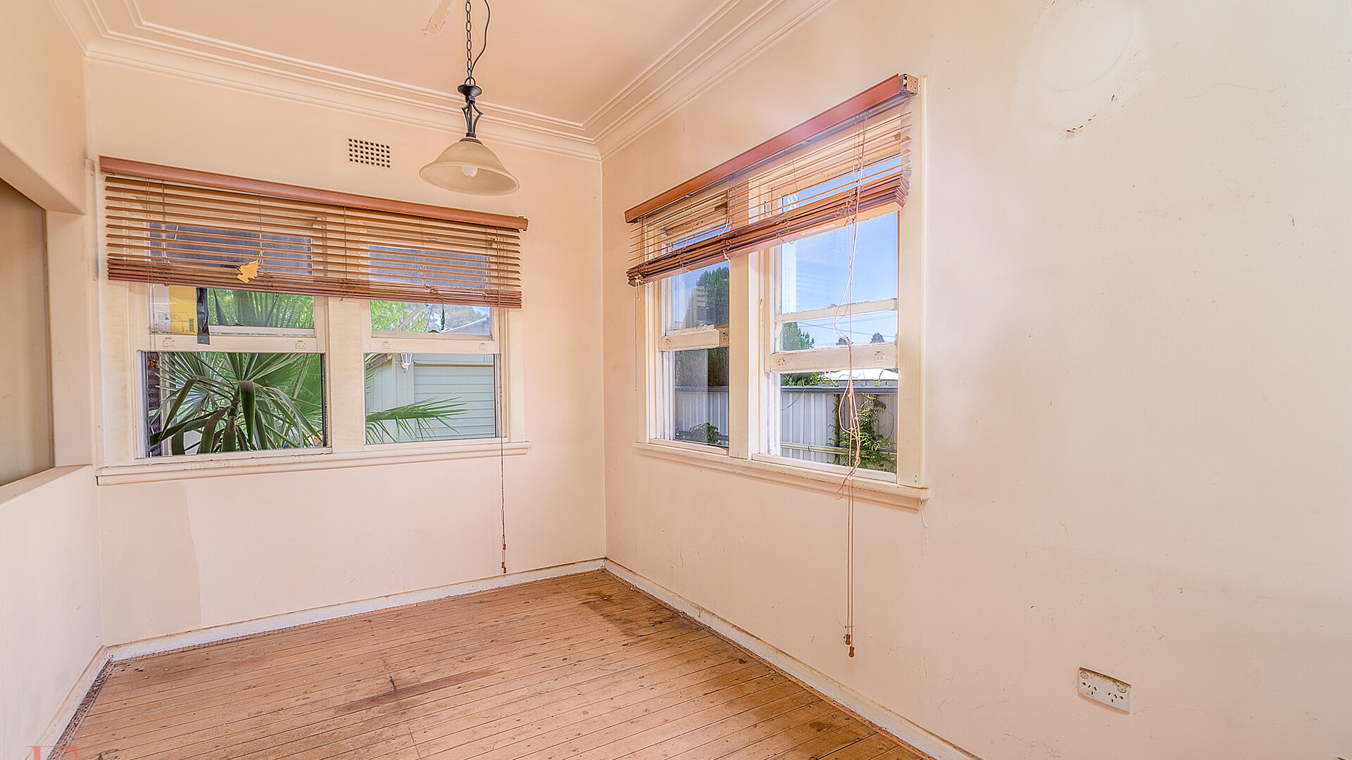 17 Churchill Avenue, Orange NSW 2800 - photo 4