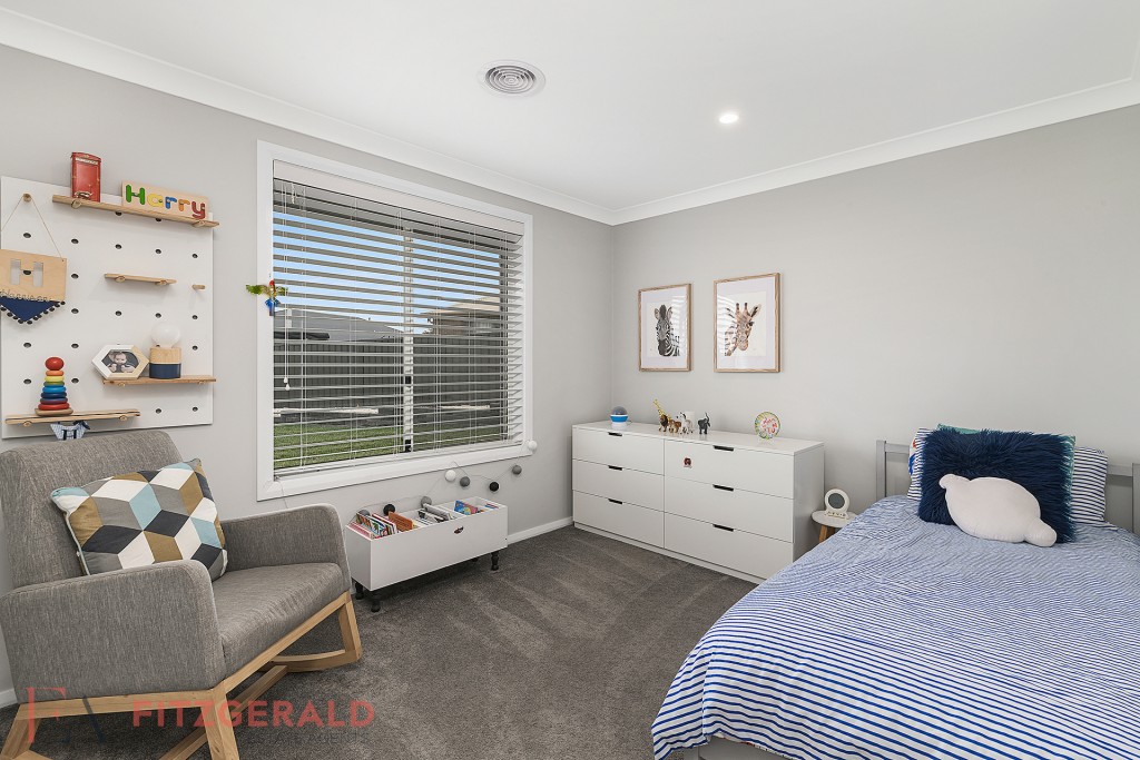 3 Thurtell Place, Orange NSW 2800 - photo 15