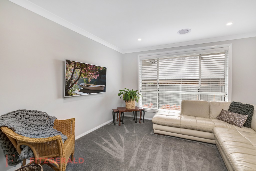 3 Thurtell Place, Orange NSW 2800 - photo 6