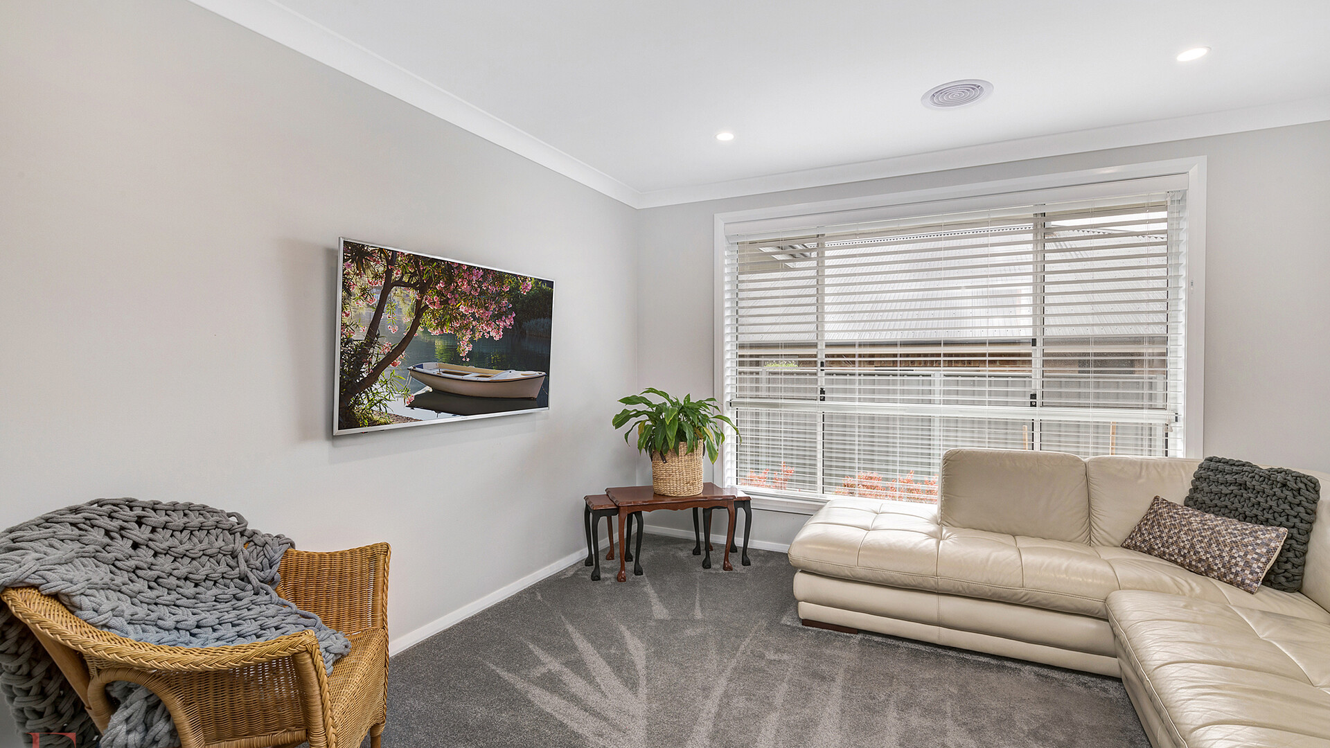 3 Thurtell Place, Orange NSW 2800 - photo 6