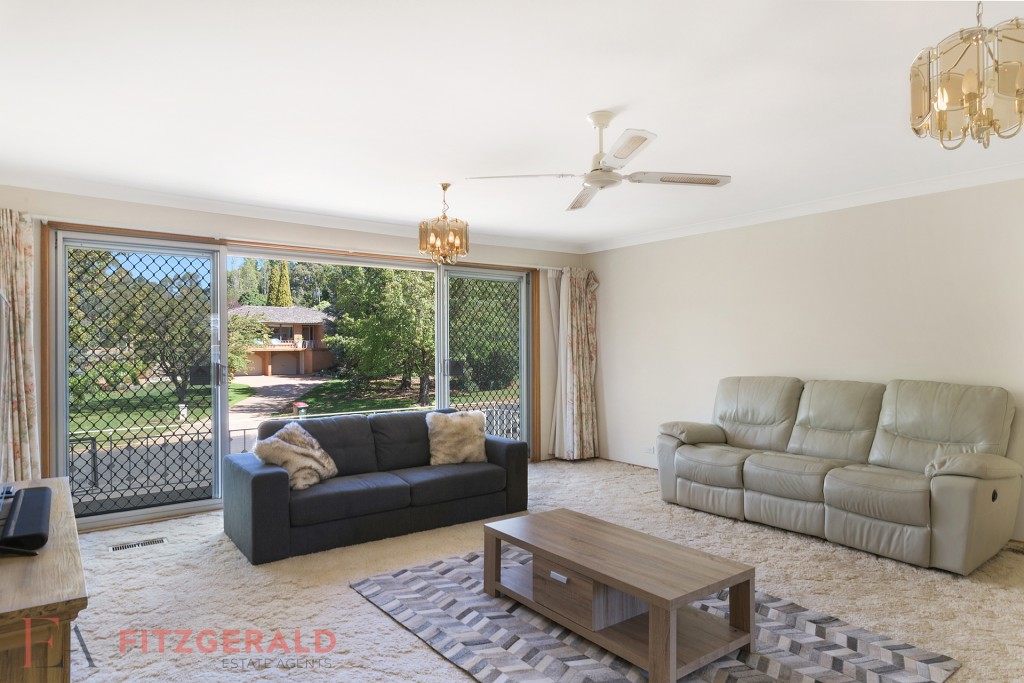 11 Karimi Way, Orange NSW 2800 - photo 2