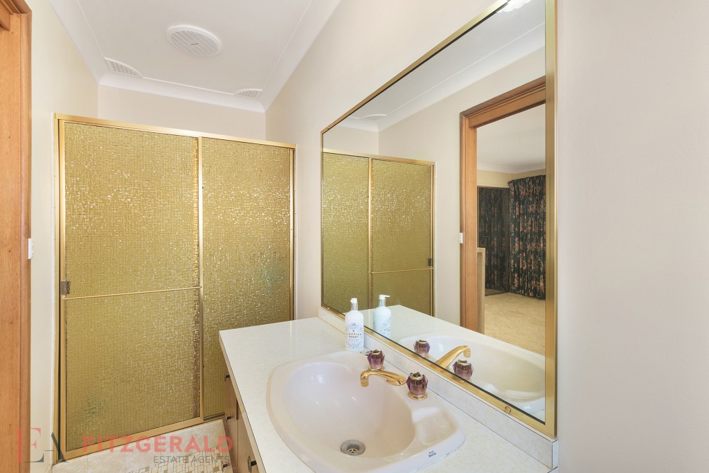 11 Karimi Way, Orange NSW 2800 - photo 6