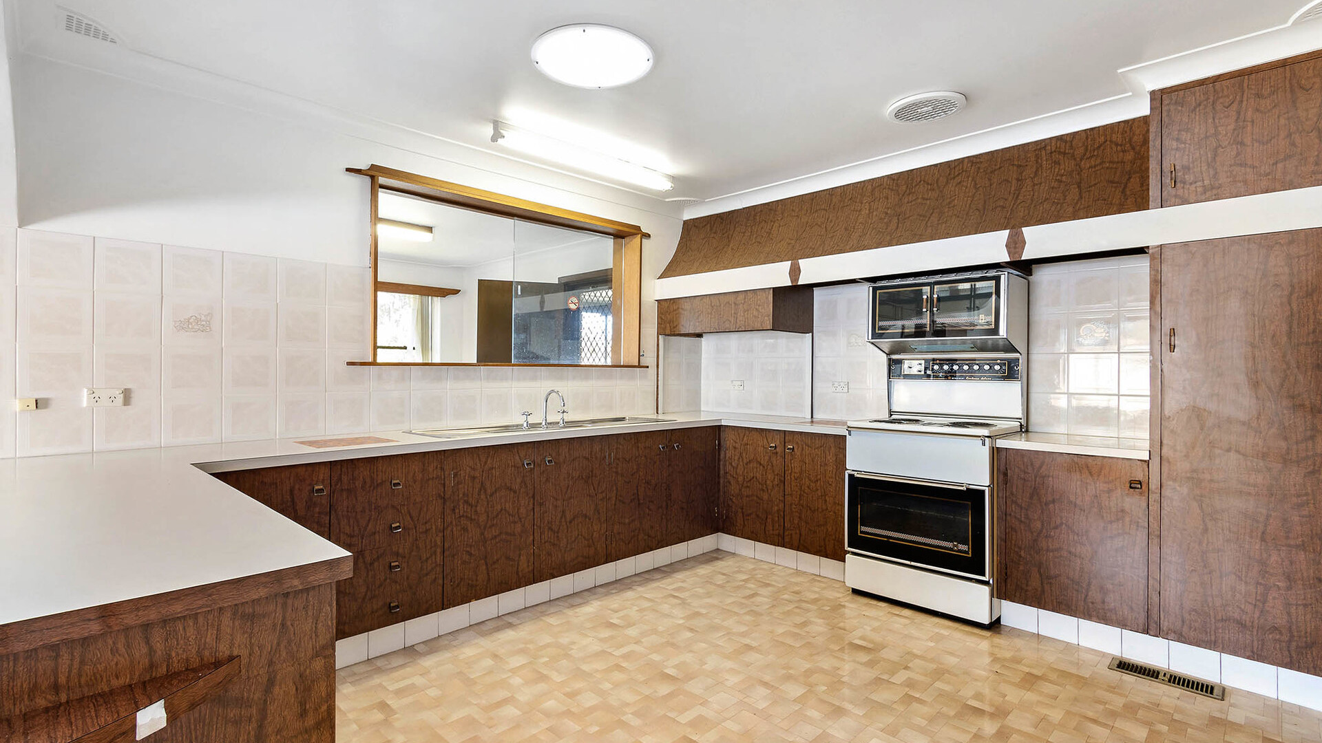 56 Cox Avenue, Orange NSW 2800 - photo 4
