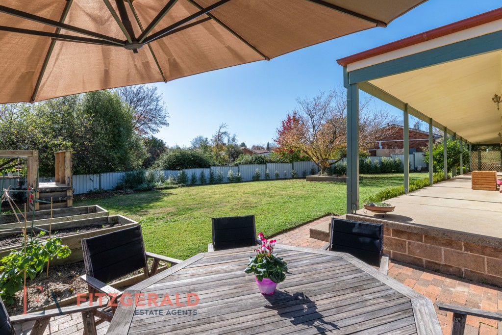 7 Lyrebird Place, Orange NSW 2800 - photo 9