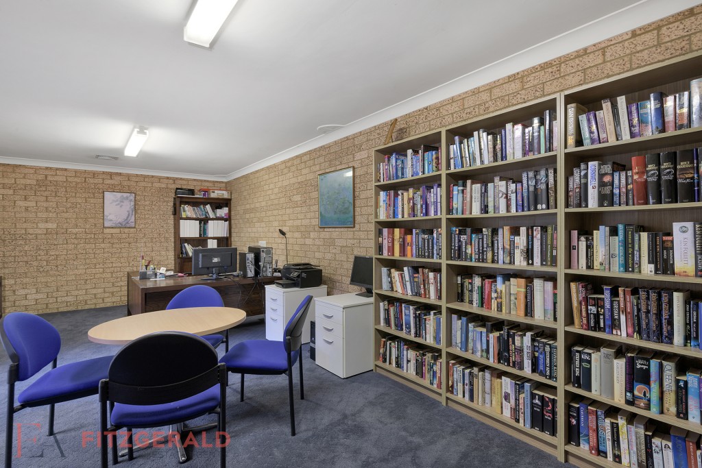 6 Borrodell Drive, Orange NSW 2800 - photo 17