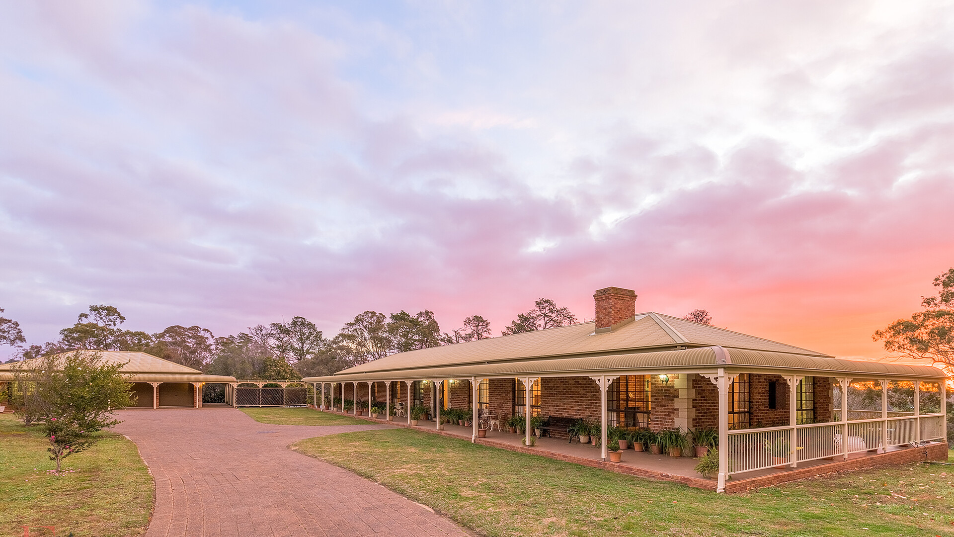 6 Borrodell Drive, Orange NSW 2800 - photo 19