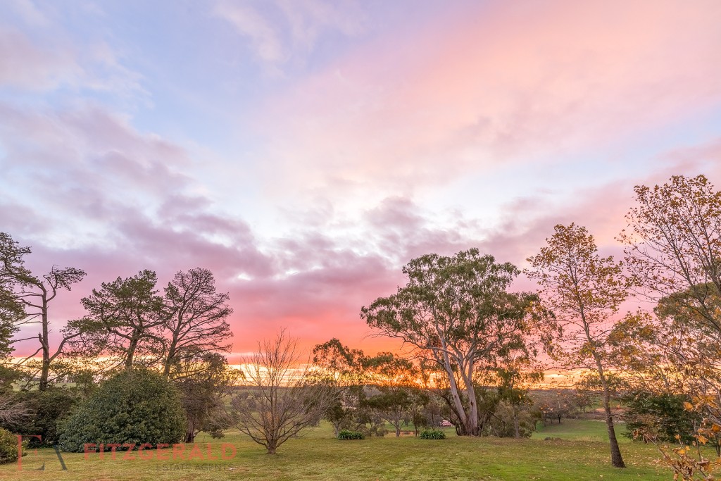 6 Borrodell Drive, Orange NSW 2800 - photo 22