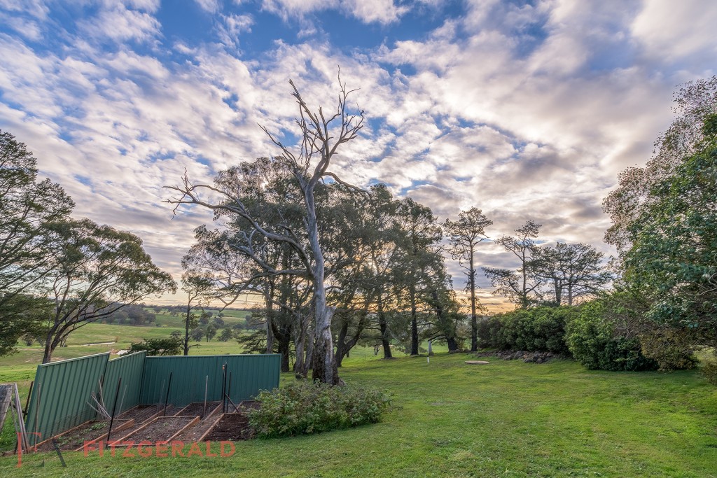 6 Borrodell Drive, Orange NSW 2800 - photo 26