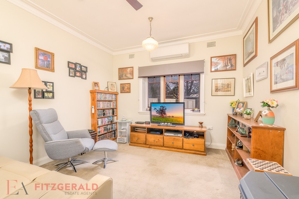 9 Curran Street, Orange NSW 2800 - photo 3