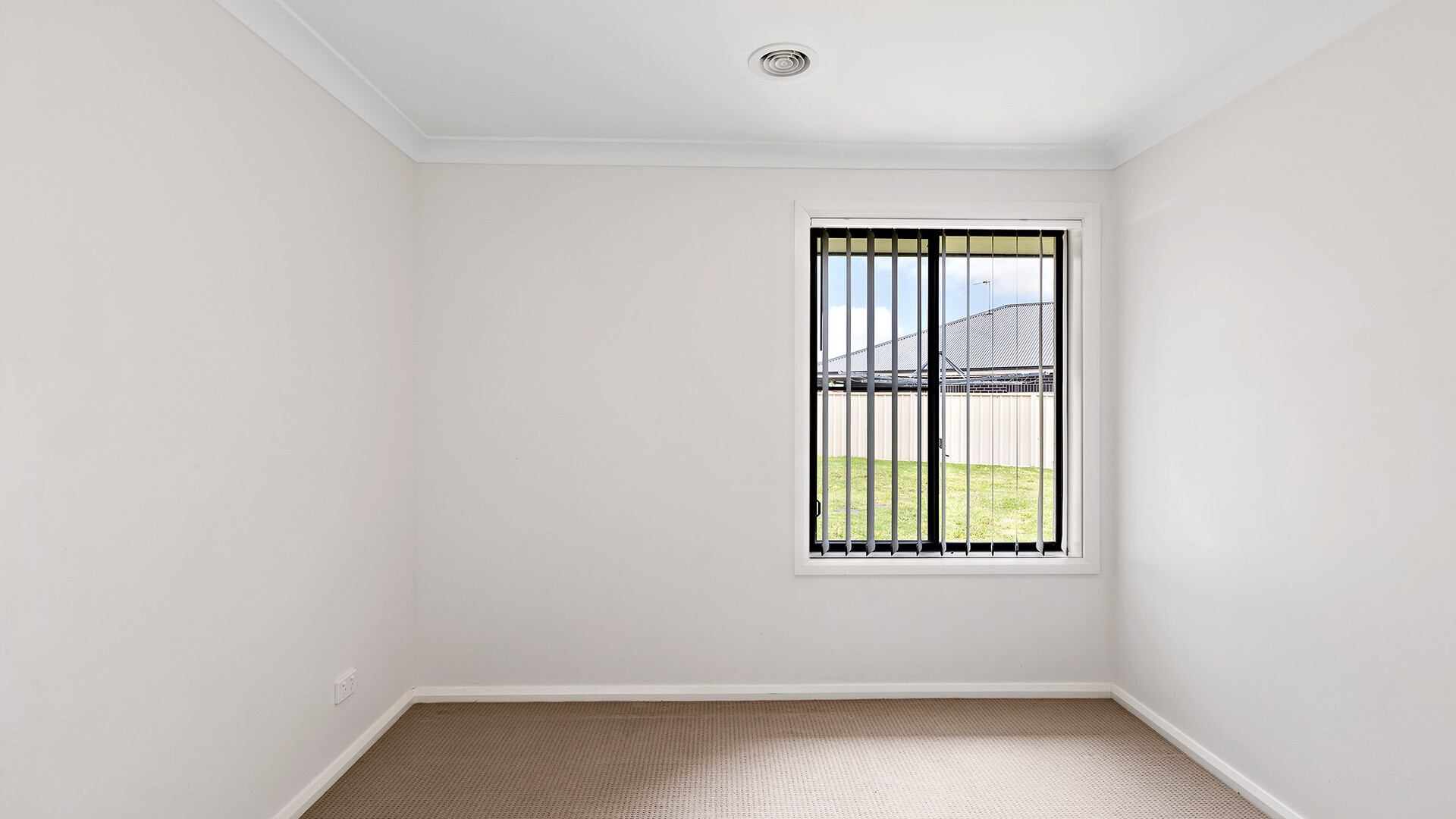 5 Buckland Drive, Orange NSW 2800 - photo 11