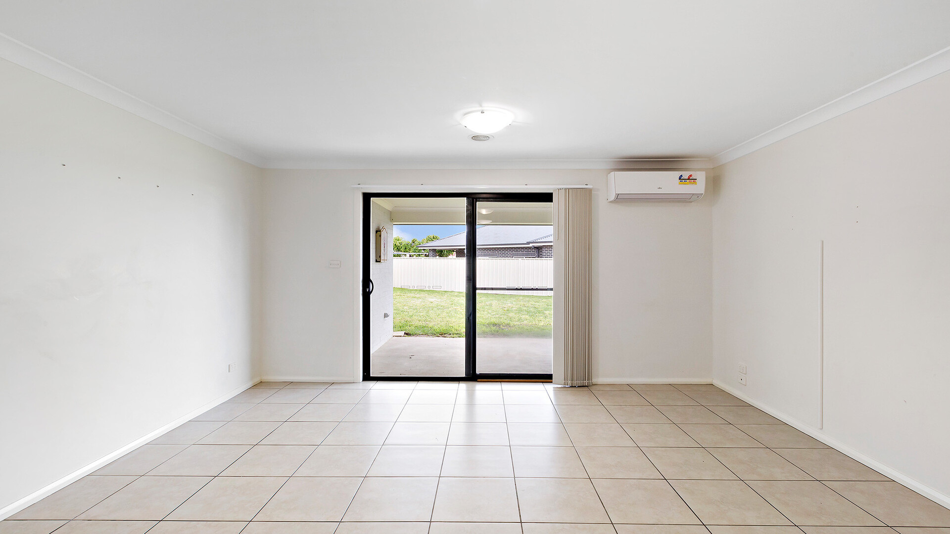 5 Buckland Drive, Orange NSW 2800 - photo 4