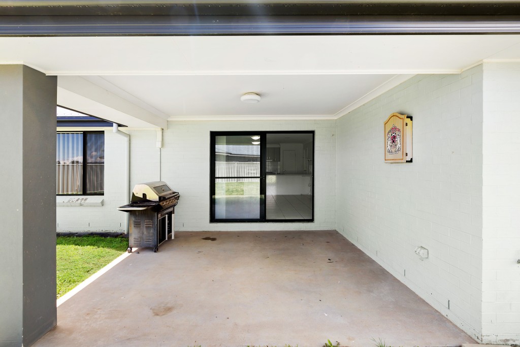 5 Buckland Drive, Orange NSW 2800 - photo 5