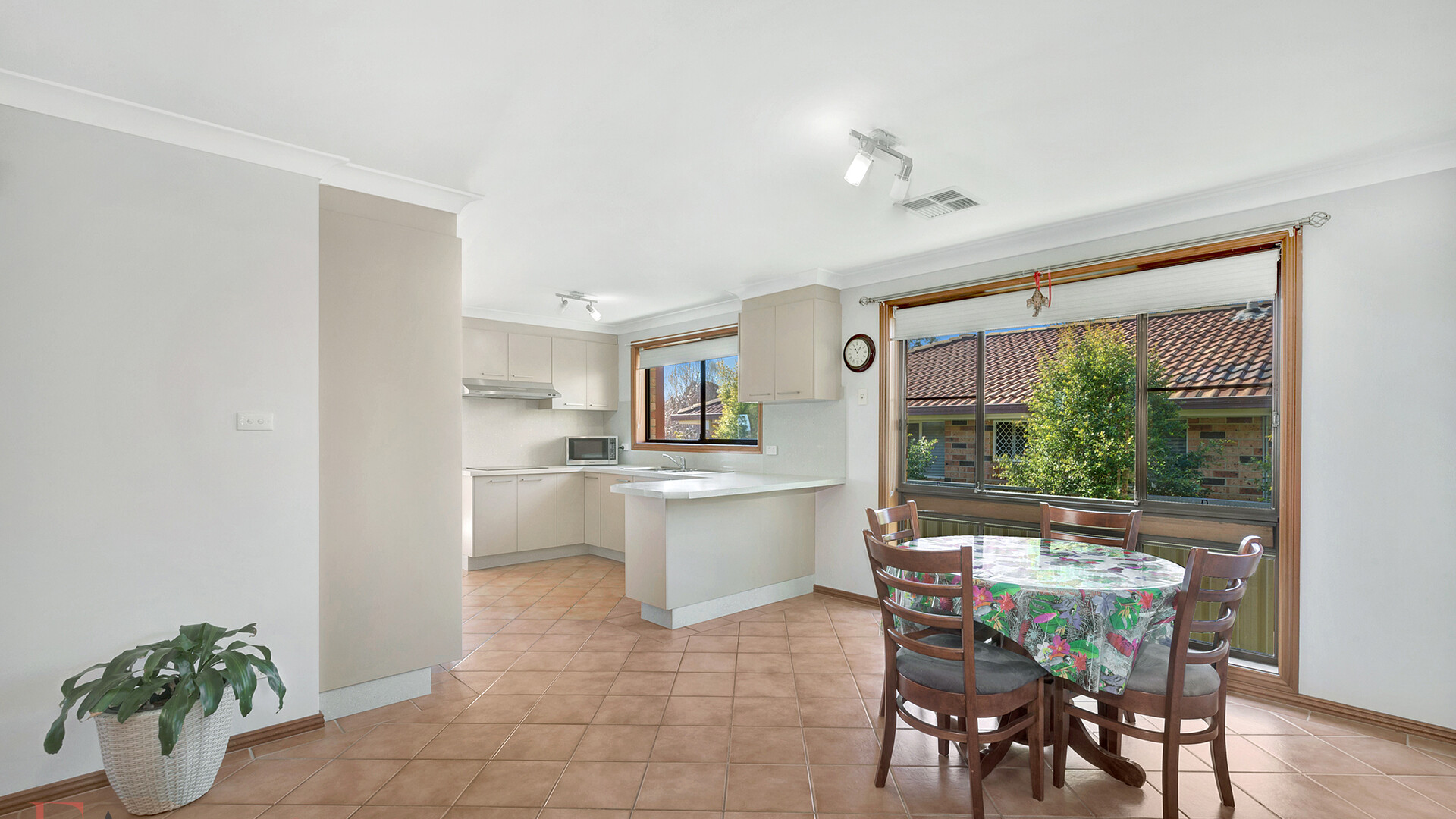 15 Sieben Drive, Orange NSW 2800 - photo 2