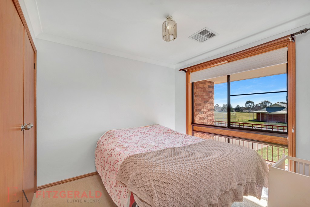 15 Sieben Drive, Orange NSW 2800 - photo 8