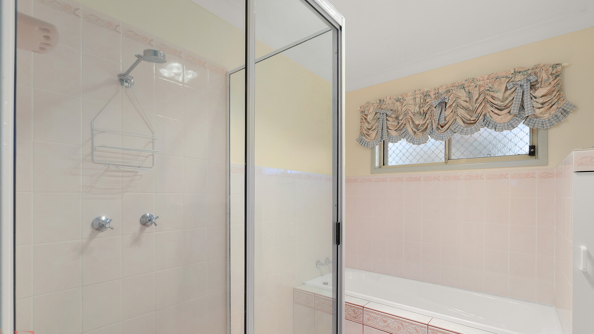 3 Spicer Place, Orange NSW 2800 - photo 11