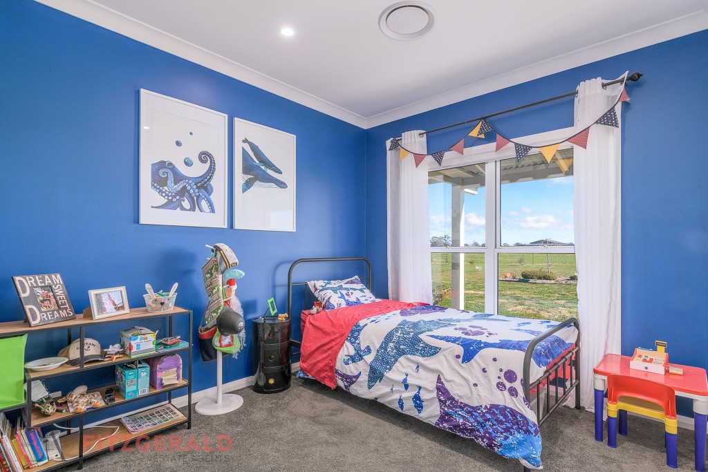 23 Davis Road, Orange NSW 2800 - photo 13