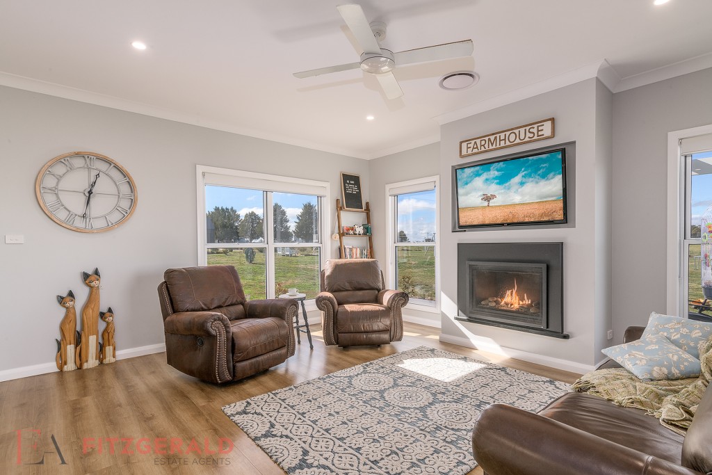 23 Davis Road, Orange NSW 2800 - photo 5