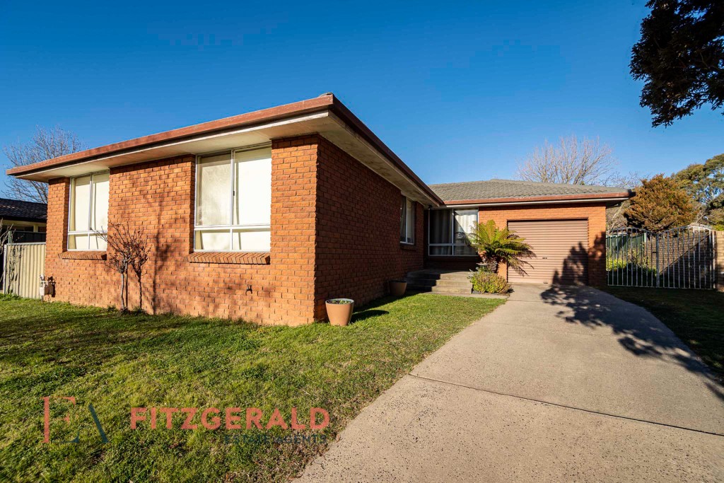 2 Amanda Place, Orange NSW 2800 - photo 13