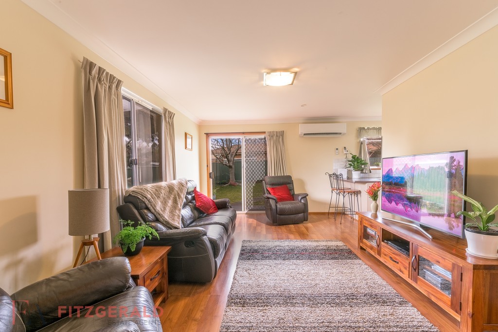 2 Amanda Place, Orange NSW 2800 - photo 3