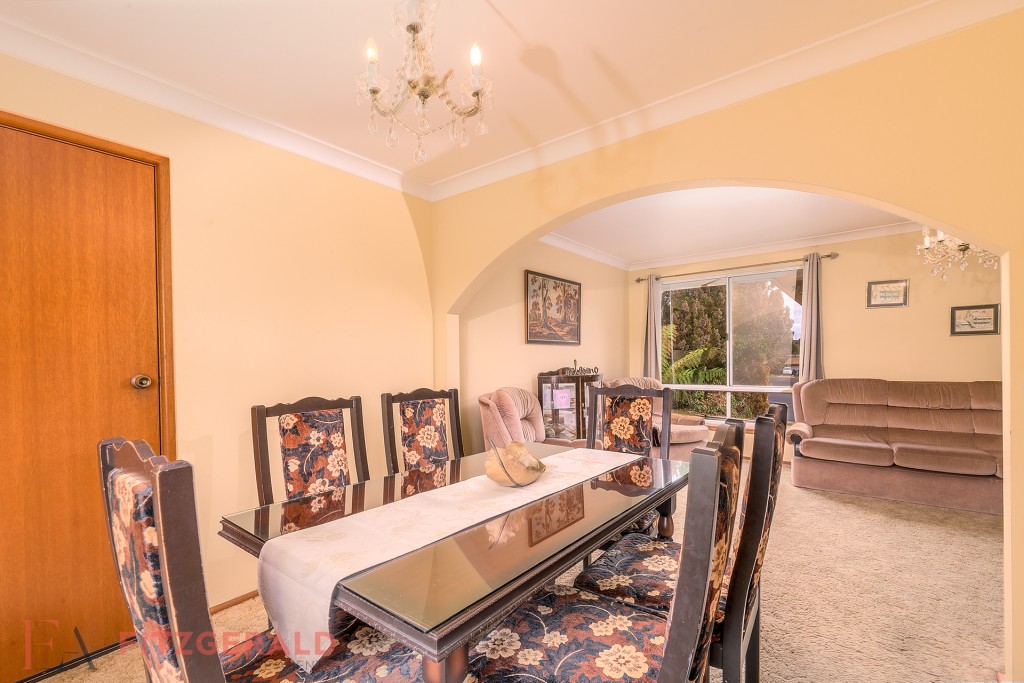 2 Amanda Place, Orange NSW 2800 - photo 4