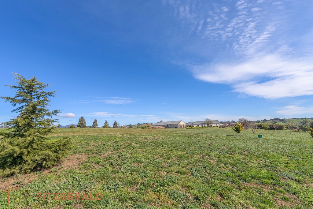77 Dean Drive, Orange NSW 2800 - photo 11