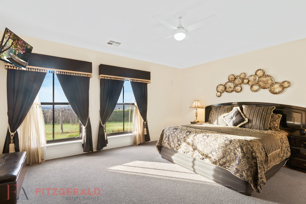 77 Dean Drive, Orange NSW 2800 - photo 26