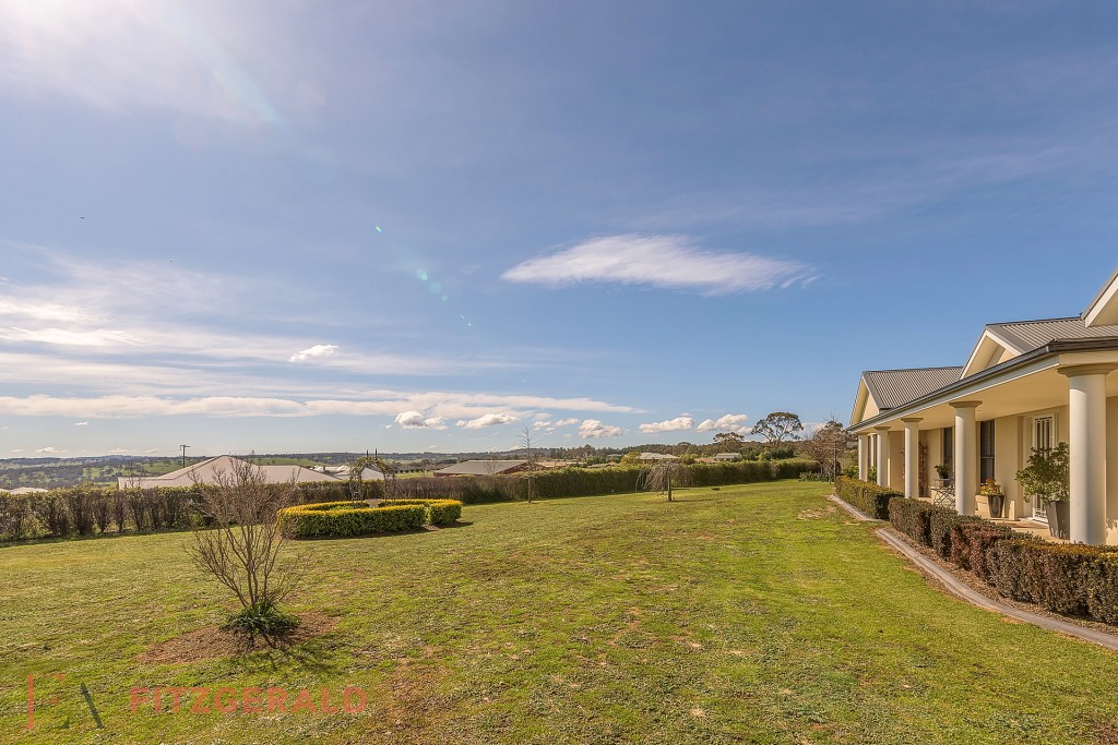 77 Dean Drive, Orange NSW 2800 - photo 9