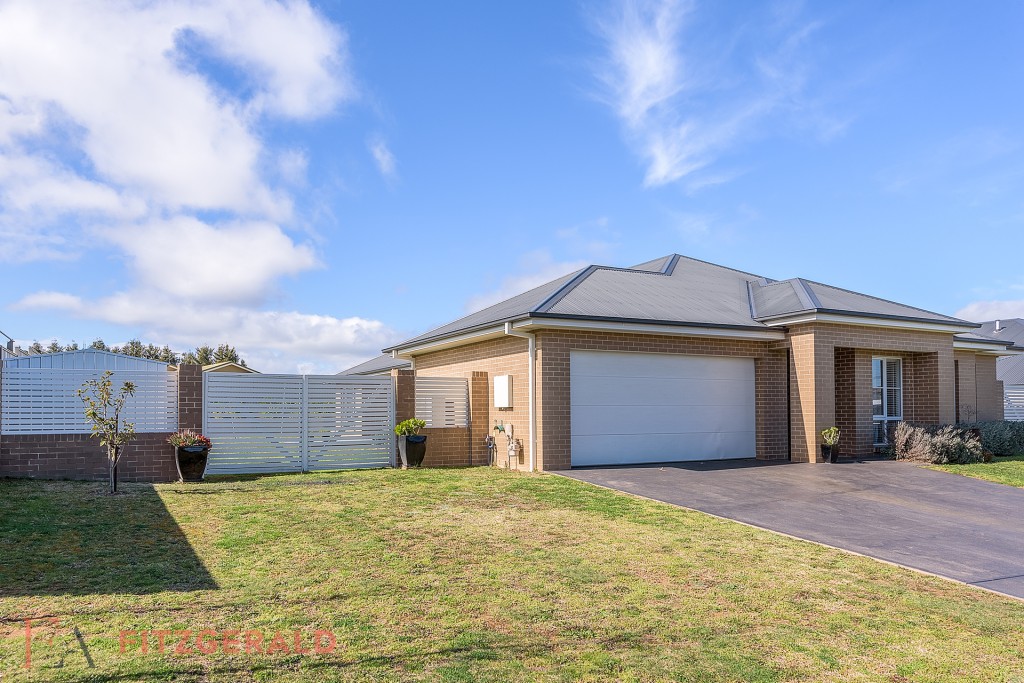 80 Valencia Drive, Orange NSW 2800 - photo 15