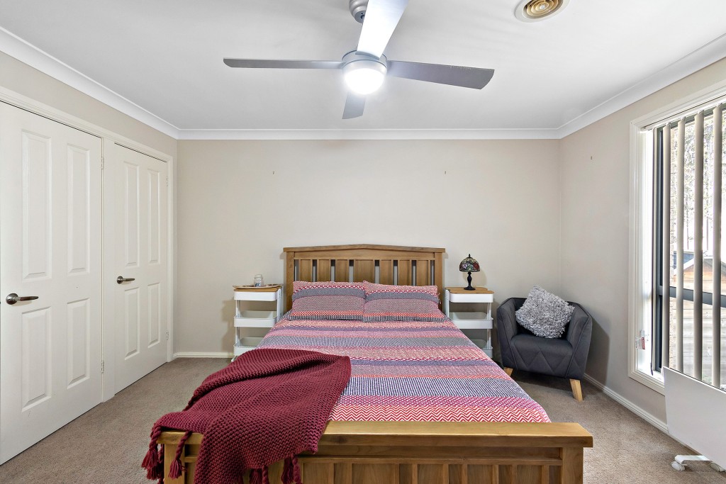 24 Jonathon Road, Orange NSW 2800 - photo 11