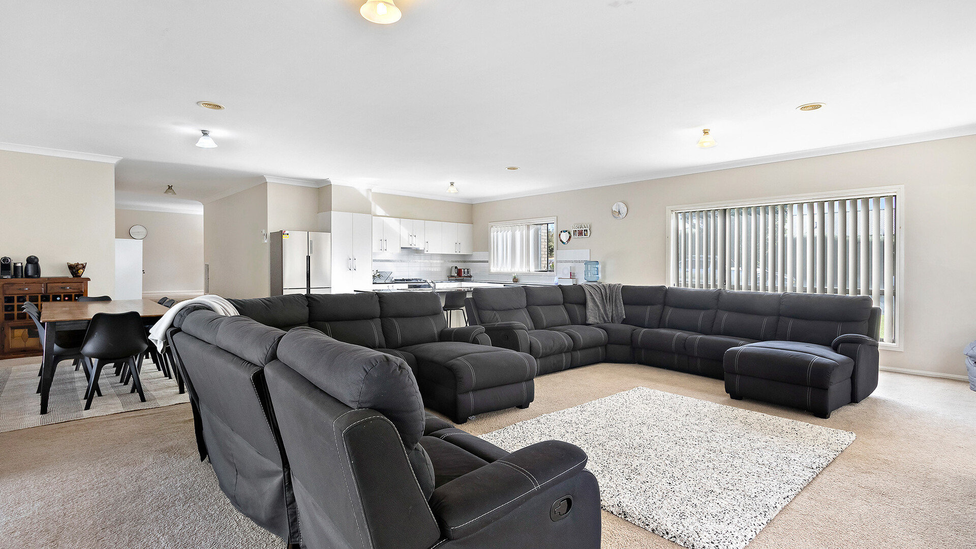 24 Jonathon Road, Orange NSW 2800 - photo 5