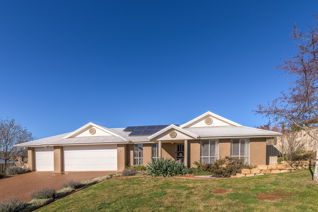 19 Isaac Drive, Orange NSW 2800 - photo 14