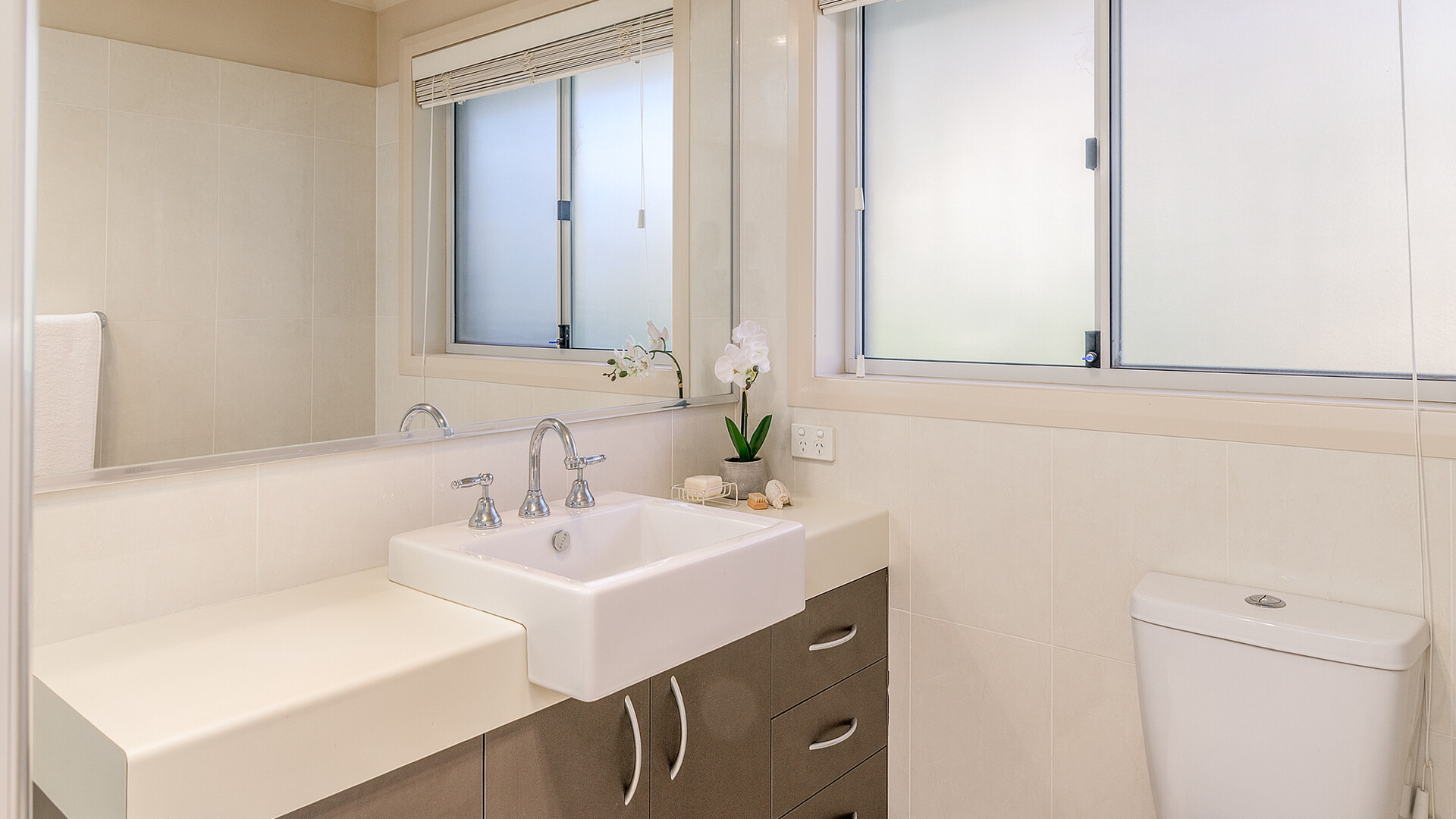 19 Isaac Drive, Orange NSW 2800 - photo 8