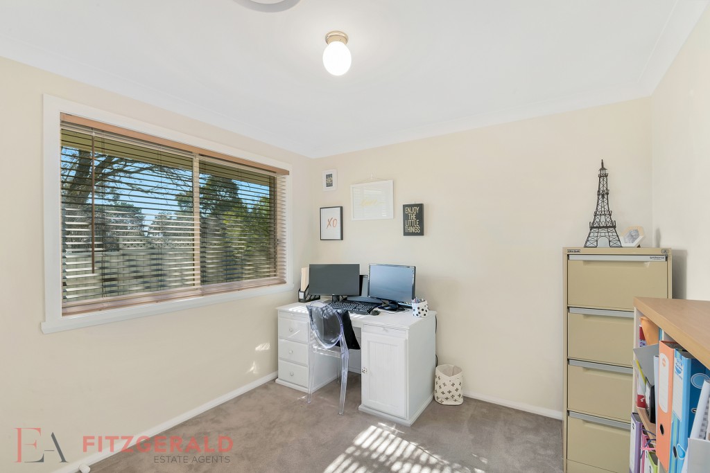 22 Lucknow Street, Spring Hill NSW 2800 - photo 13