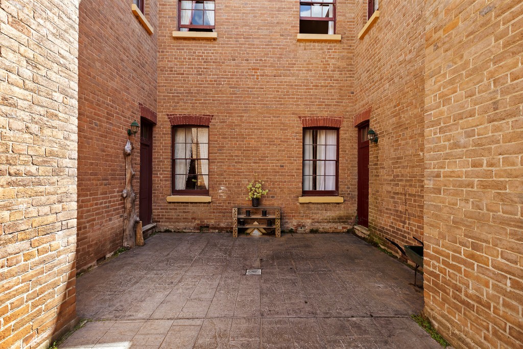 7 Belubula Street, Carcoar NSW 2791 - photo 6
