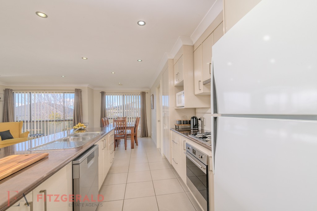 48 Jonathon Road, Orange NSW 2800 - photo 4