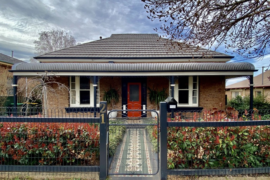 21 March Street, Orange NSW 2800 - McGrath Central West