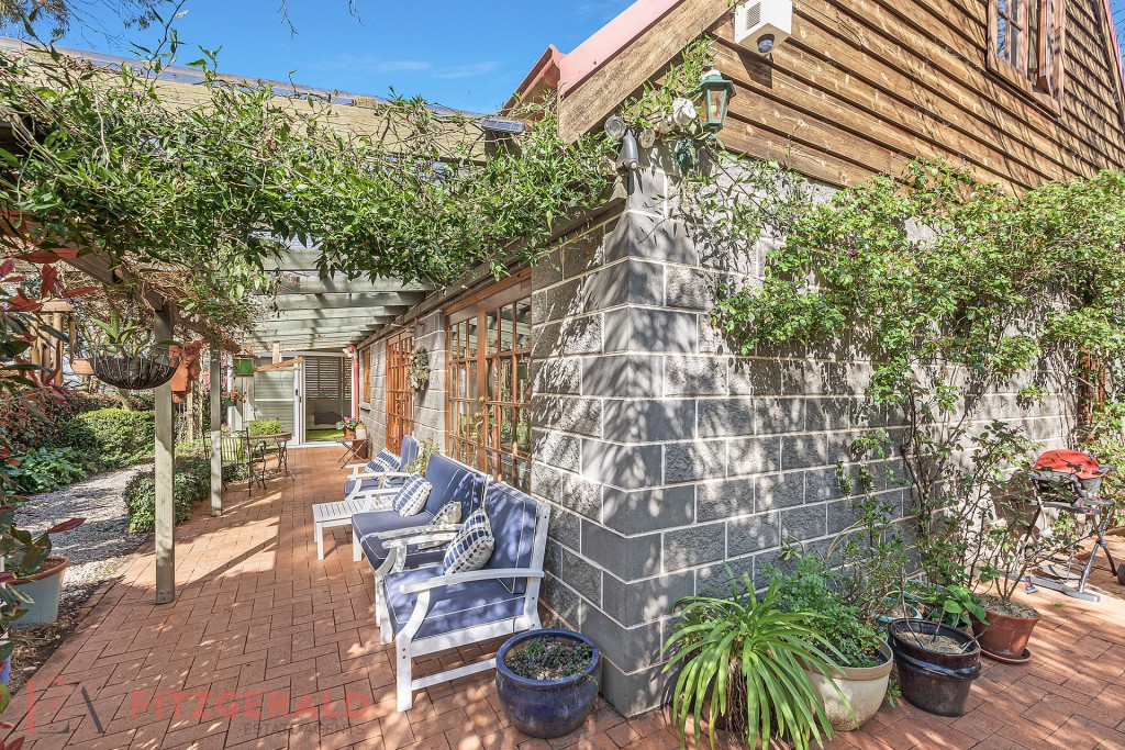 20 Carcoar Street, Spring Hill NSW 2800 - McGrath Central West