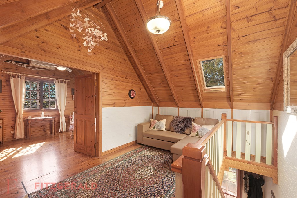 20 Carcoar Street, Spring Hill NSW 2800 - photo 8