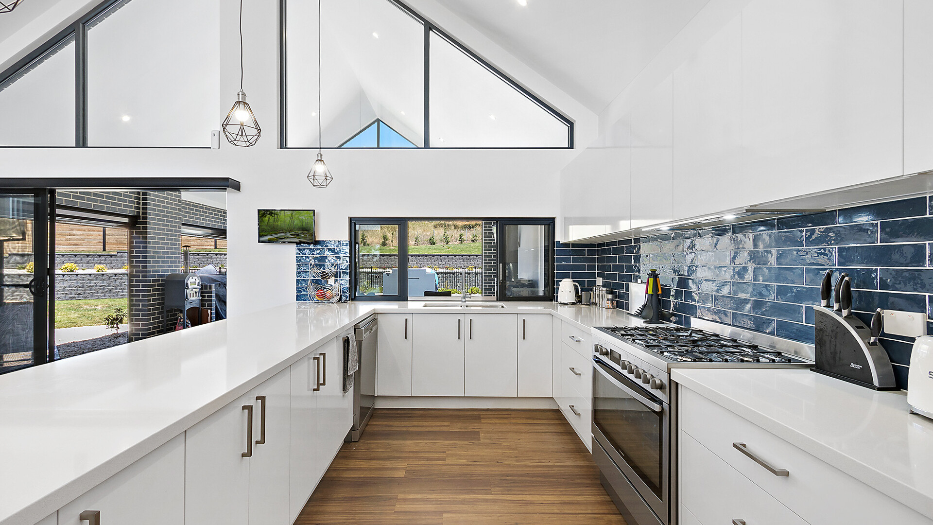 1 Carpenter Close, Orange NSW 2800 - photo 2